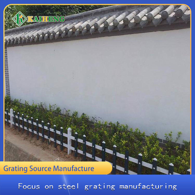 ছোট পিভিসি লন ঢালাই জাল বেড়া লন সীমানা বেড়া প্রহরী